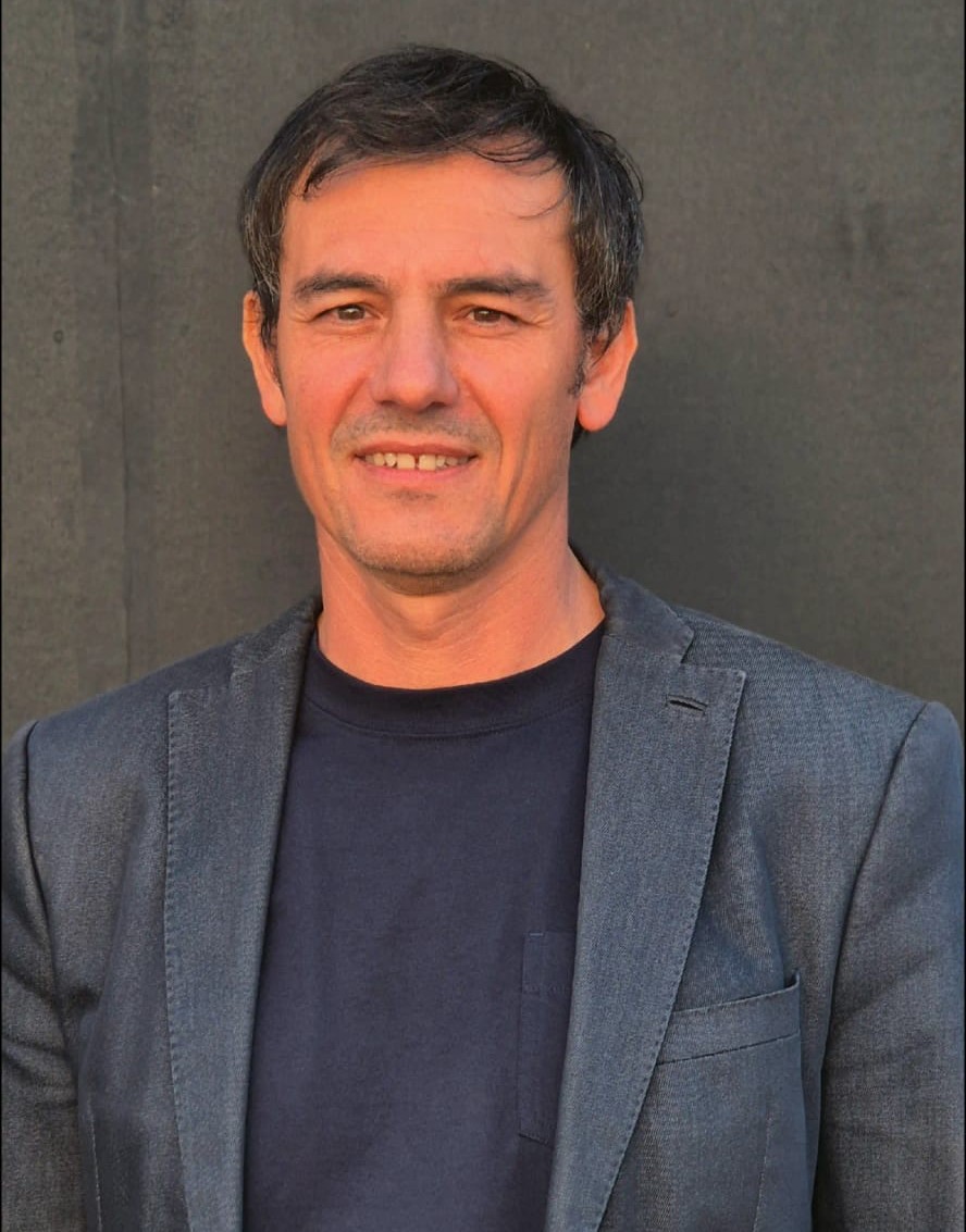 Ariel Díaz - Contador Público y Asesor Financiero